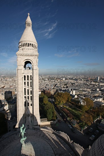 France, ile de france, paris 18e arrondissement, butte montmartre, basilique du sacre coeur, panorama depuis le dome, vue generale, paysage urbain, detail campanile,