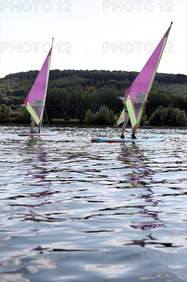 France, picardie, somme, pays de la bresle maritime, gamaches, base nautique, kayak, plan d'eau, loisirs, enfants, jeunes, activites nautiques,