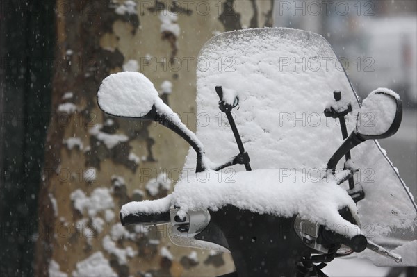 Paris sous la neige