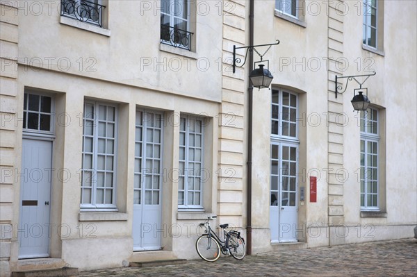 France, Ile de France, Yvelines, Versailles, dependances du chateau de Versailles, hotel des menus plaisirs du roi, 22 avenue de paris, centre de musique baroque, facade sur cour,