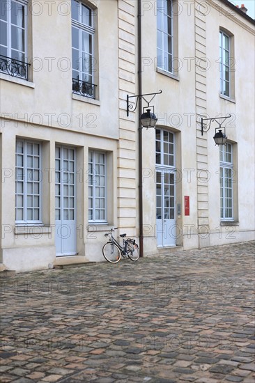 France, Ile de France, Yvelines, Versailles, dependances du chateau de Versailles, hotel des menus plaisirs du roi, 22 avenue de paris, centre de musique baroque, facade sur cour,