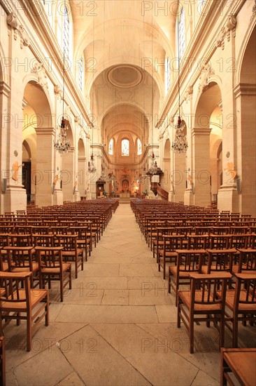 France, Ile de France, Yvelines, Versailles, cathedrale saint louis, religion catholique, nef,