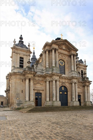 France, Cathedrale Saint Louis