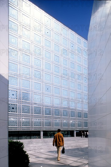 France, Ile de France, paris, 5e arrondissement, institut du monde arabe, rue des fosses saint bernard, architecte jean nouvel,