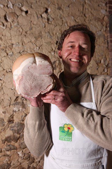 France, Haute Normandie, eure, grosseuvre, cissey, les cochonnailles de jeremie, jeremie brout, charcuterie artisanale, bienvenue a la ferme, agriculture, gastronomie,