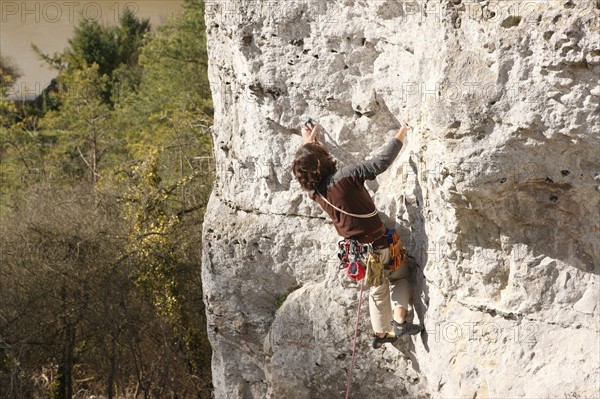 France, Haute Normandie, eure, amfreville sous les monts, escalade, authentik aventure, christophe van der cruyssen et son fils barney, falaise, sport,