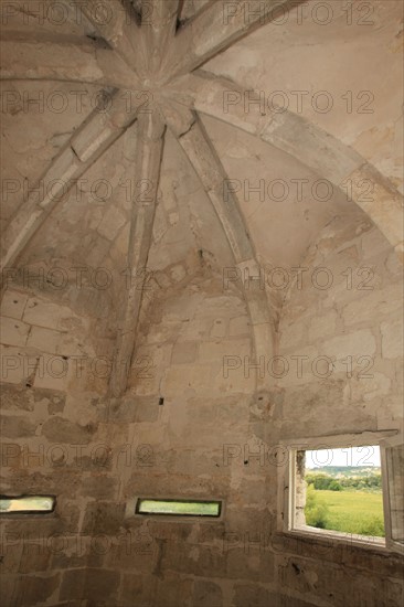 France, Haute Normandie, eure, pont de l'arche, abbaye de bonport, monument historique, abbaye cistercienne, echauguette,