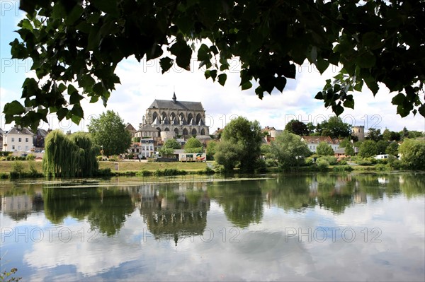 France, Haute Normandie, eure, pont de l'arche, pays de seine et eure, l'eure, eglise et fortifications,