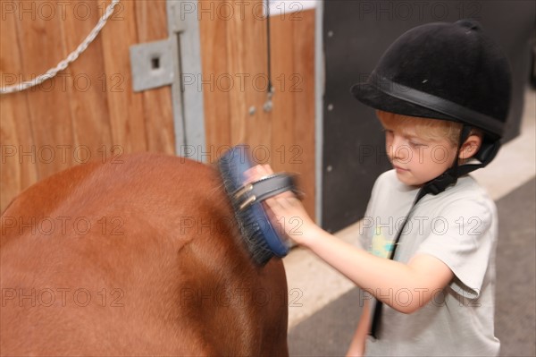 France, Haute Normandie, eure, pays d'evreux, club equestre de valeme, poney club, equitation, initiation enfants,