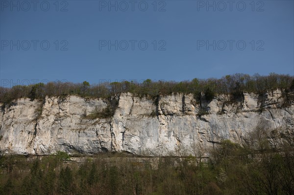 France, franche comté, jura, baume les messieurs, village, patrimoine, montagne, reculée, nature, cascades, detail roches, geologie,