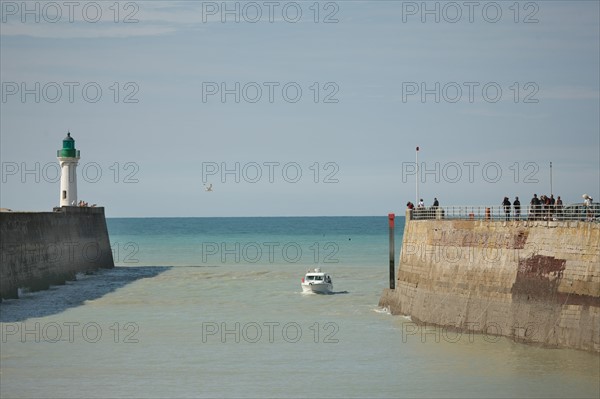 France, Haute Normandie, seine maritime, plateau de caux maritime, saint valery en caux, port, bateaux,