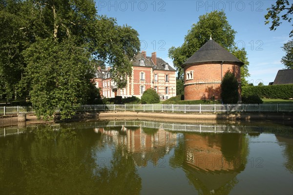 France, Haute Normandie, seine maritime, pays de caux maritime, chateau de bois himont arcaux, etablissement d'aide par le travail, maraichage et boutique de produits locaux,