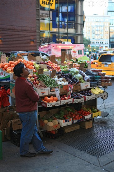 usa, etat de New York, New York City, Manhattan, Chelsea, buildings, rue, vendeur ambulant,