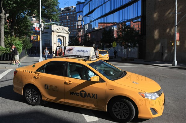 usa, state of New York, NYC, Manhattan, Greenwich Village, taxi,