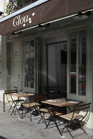 France, ile de france, paris, 3e arrondissement, marais, 101 rue vieille du temple, restaurant glou, terrasse, 
Date : 2011-2012