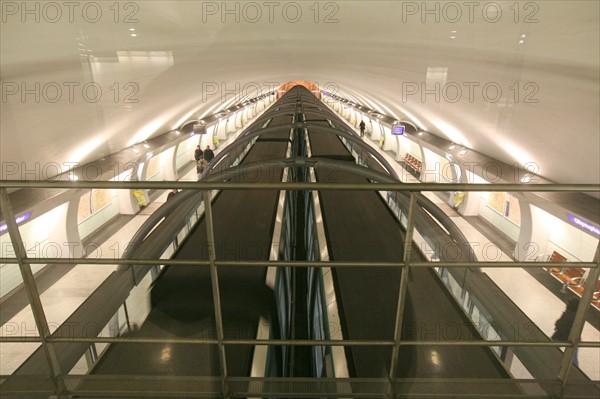 paris 13, station de metro, olympiades, ligne 14 ouverte en 2007
Date : 2011-2012