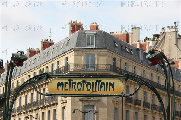 France, ile de france, paris, 17e arrondissement, metro, station wagram, Hector Guimard, 
Date : 2011-2012