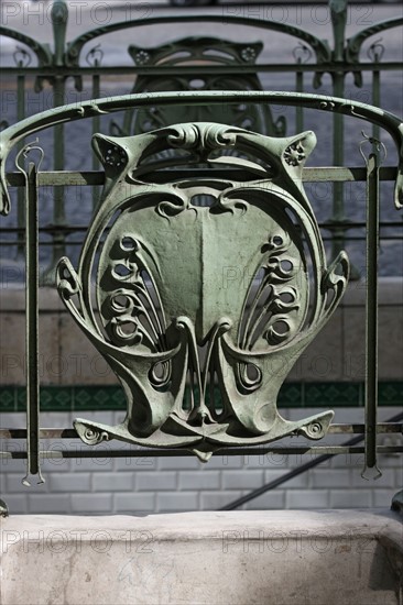 France, ile de france, paris, 17e arrondissement, metro, station monceau, Hector Guimard, 
Date : 2011-2012