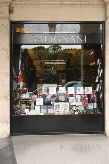 France, ile de france, paris 8e arrondissement, 224 rue de rivoli, librairie galignani, librairie anglophone, sous les arcades
Date : 2011-2012