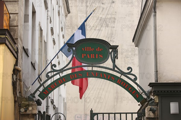 France, ile de france, paris 3e arrondissement, rue de bretagne, marche des enfants rouges,
Date : 2011-2012
