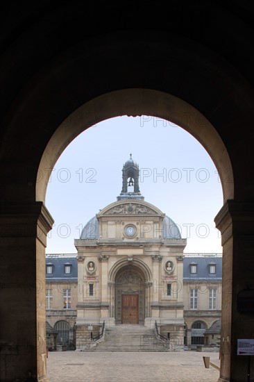 France, ile de france, paris 3e arrondissement, le marais, 270 rue saint martin des champs, conservatoire national des arts et metiers, cnam, ancien prieure, 
Date : 2011-2012