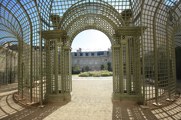 France, ile de france, paris, le marais, 3e arrondissement, jardin anne frank, derriere l'hotel de saint aignan dit aussi hotel d'avaux, musee du judaisme, 
Date : 2011-2012