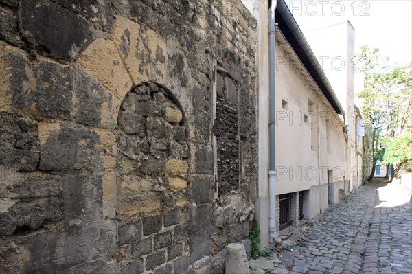 France, ile de france, paris 3e arrondissement, le marais, rue charlot, vue sur la ruelle sourdis au niveau du 3 rue charlot, 
Date : 2011-2012