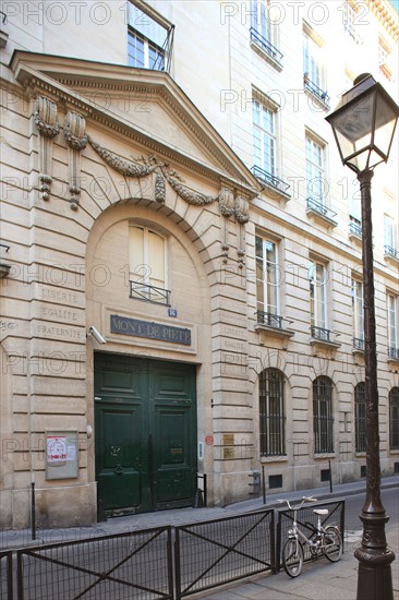 France, ile de france, paris 4e arrondissement, le marais, 16 rue des blancs manteaux, credit municipal, mont de piete, le clou, ma tante, portail, 
Date : 2011-2012