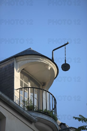 France, ile de france, paris 4e arrondissement, le marais, 14 rue de birague, hotel particulier, lucarnes a poulies, 
Date : 2011-2012