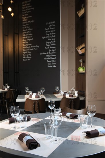 France, ile de france, paris 5e arrondissement, 20 rue saint victor, mutualite, restaurant le terroir parisien, chef yannick alleno, cuisine, gastronomie.
Date : 2011-2012