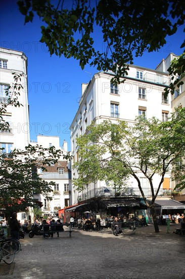 France, ile de france, paris, le marais, 4e arrondissement, place du marche sainte catherine, restaurants.
Date : 2011-2012