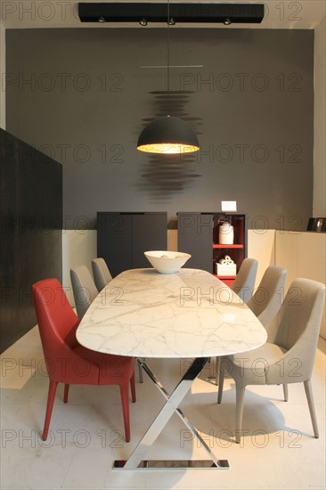 France, ile de france, paris 7e arrondissement, 43 rue du bac, showroom maxalto, design, mobilier, decoration.
Date : 2011-2012