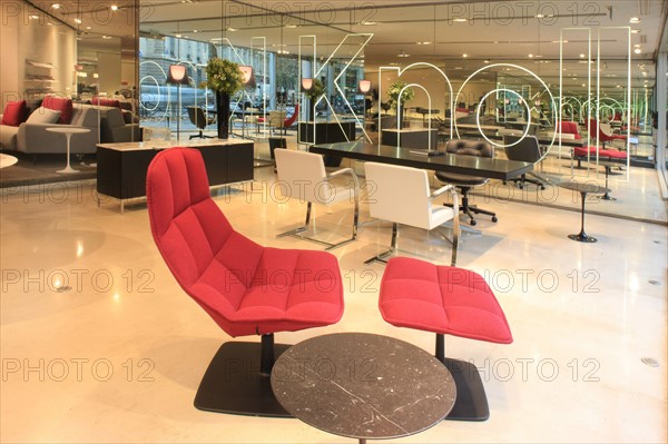 France, ile de france, paris 7e arrondissement, 268 boulevard saint germain, showroom knoll'international france, design, mobilier, decoration.
Date : 2011-2012