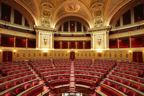 France, ile de france, paris 6e arrondissement, rue de vaugirard, palais du luxembourg, senat, hemicycle, depuis la tribune du president.
Date : 2011-2012