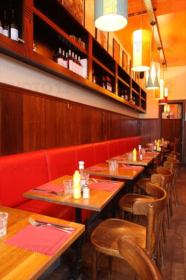 France, ile de france, paris 8e arrondissement, 18 rue de ponthieu, restaurant pdg, burger

Date : 2011-2012