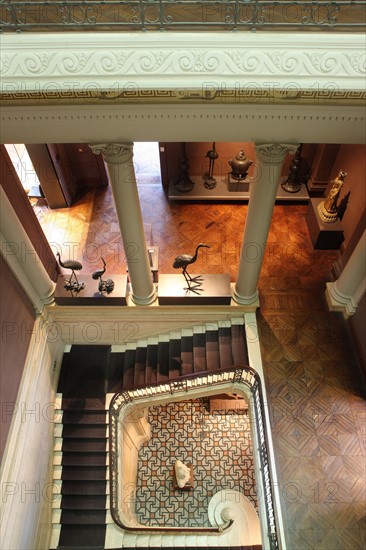 France, ile de france, paris 8e arrondissement, 7 rue velasquez, musee cernuschi, musee des arts asiatiques, mairie de paris, culture, hotel particulier, grand escalier

Date : 2011-2012