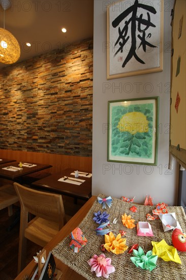 France, ile de france, paris 9e arrondissement, 56 rue richer, restaurant japonais kiku, gastronomie

Date : 2011-2012