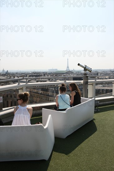 France, ile de france, paris 10e, 40 boulevard haussmann, galeries lafayette, terrasse, vue sur l'opera garnier, panorama

Date : 2011-2012