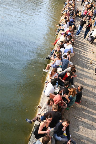 France, ile de france, paris 10e arrondissement, canal saint martin, quai de valmy
Date : 2011-2012