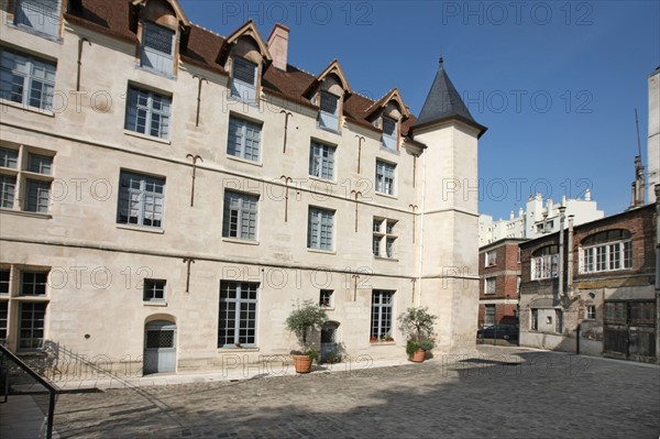 France, ile de france, paris 13e arrondissement, hotel de la reine blanche, rue geffroy, patrimoine, restauration,
Date : 2011-2012