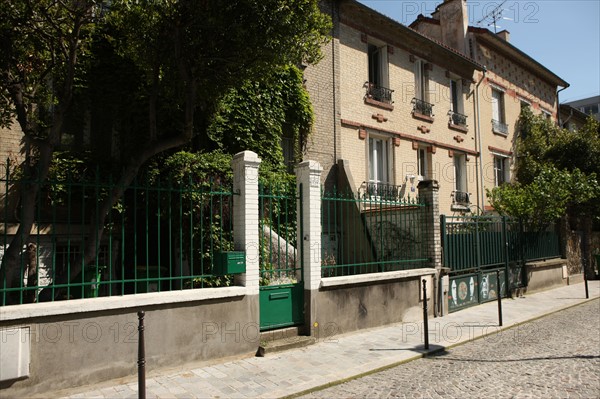 France, ile de france, paris 13e arrondissement, butte aux cailles, villa daviel, maisons et jardins, pavillons pres de la petite alsace,


Date : 2011-2012