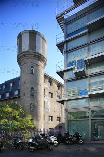 France, ile de france, paris 13e arrondissement, quartier bibliotheque, rue des frigos, anciens entrepots frigorifiques, ateliers d'artiste,


Date : 2011-2012