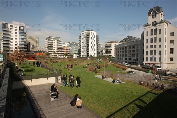 France, ile de france, paris 13e arrondissement, rue thomas mann, jardin abbe pierre, developpement durable, ecologie, faculte de paris diderot,


Date : 2011-2012