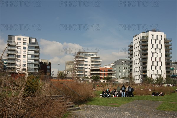 France, ile de france, paris 13e arrondissement, rue thomas mann, jardin abbe pierre, developpement durable, ecologie, faculte de paris diderot,


Date : 2011-2012