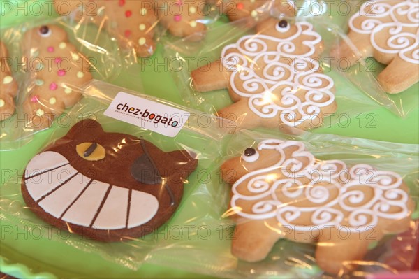 France, ile de france, paris 14e arrondissement, 7 rue liancourt, patisserie chez bogato, gateaux anniversaire pour les enfants,
Date : 2011-2012