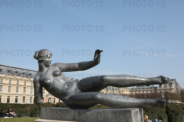 France, ile de france, paris 1er arrondissement, jardin des tuileries, sculptures d'aristide maillol, air,