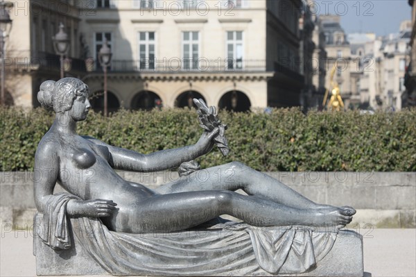 France, ile de france, paris 1er arrondissement, jardin des tuileries, sculptures d'aristide maillol, monument a cezanne,