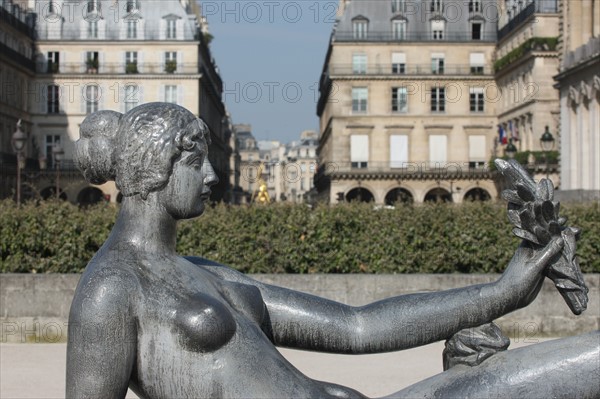 France, ile de france, paris 1er arrondissement, jardin des tuileries, sculptures d'aristide maillol, monument a cezanne,