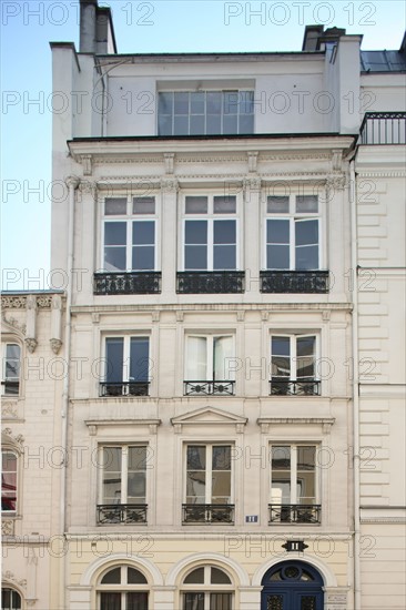 France, ile de france, paris 9e arrondissement, 11 rue de navarin, maison neo renaissance,