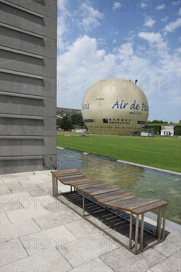 France, ile de france, paris, 15e arrondissement, parc andre citroen, jardin, jets d'eau, ete, enfants, ados, jeux d'eau, serres, ballon air de paris,